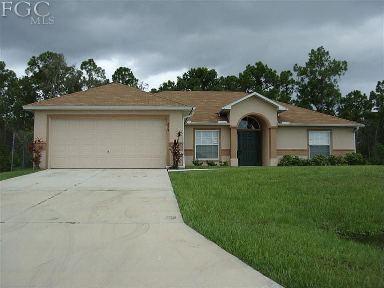 1st image of 424 NW 1st St