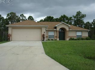 424 NW 1st St, Cape Coral, FL 33993