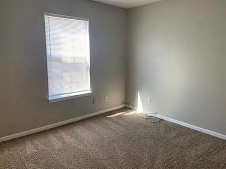 1286 Kenwood Dr — Photo 14