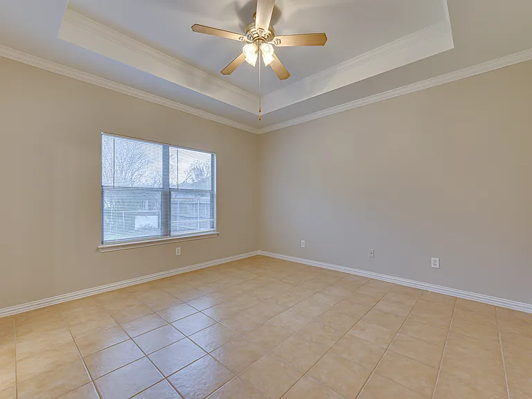 102 Paloma Cir — Photo 28