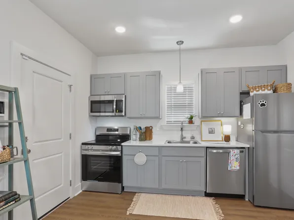 Solo Brightside, 2501 Brightside Dr #611c1f9bc, Baton Rouge, LA 70820