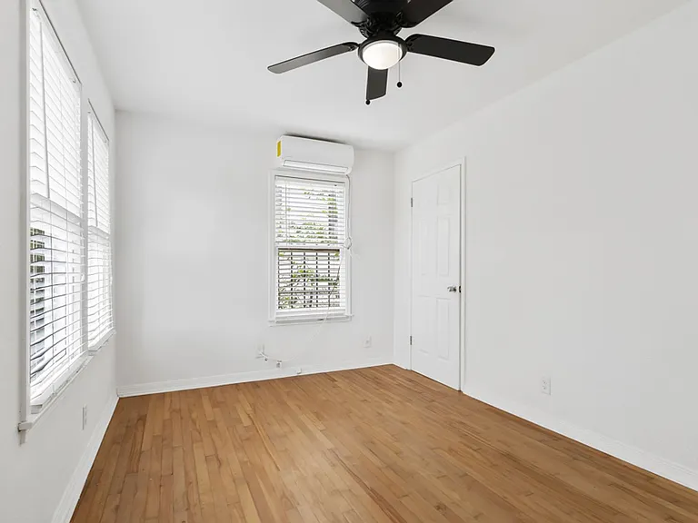 418 McDougal Ave — Photo 19