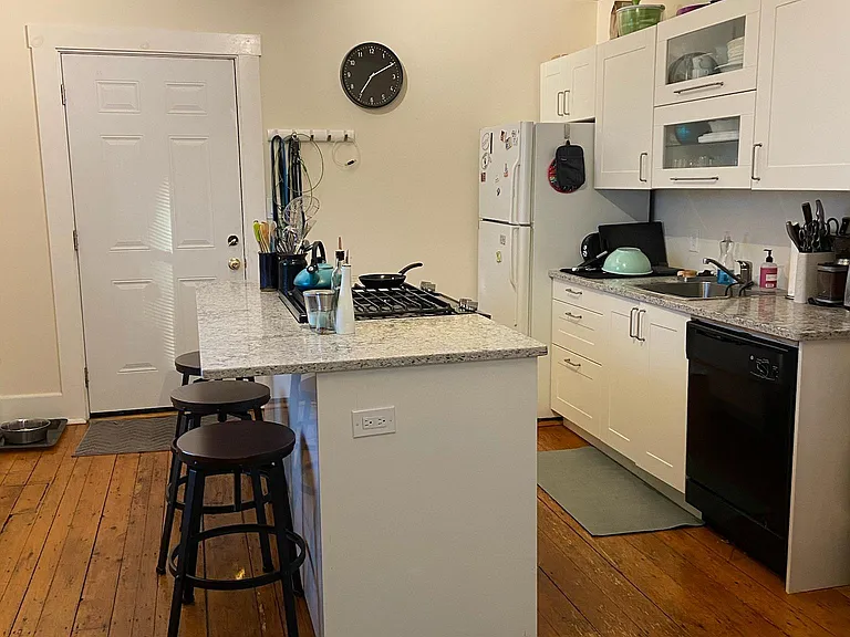 53 Park St #1 — Photo 4