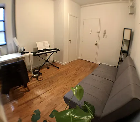 Rented by Ink Realty Services LLC | media 10