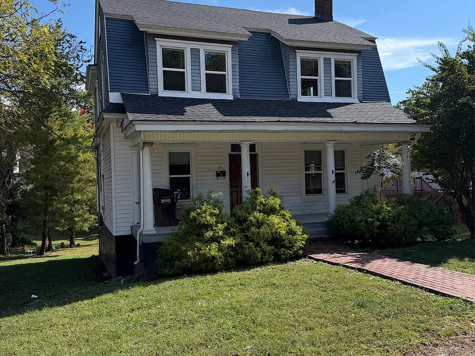 315 High St