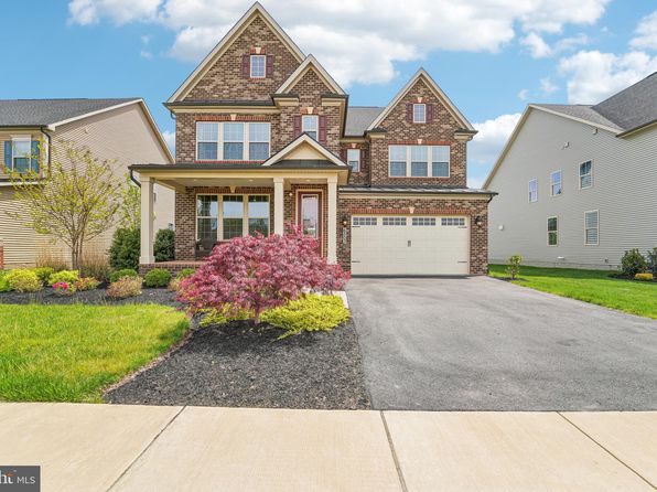 6503 Clubhouse Dr, Laurel, MD 20708