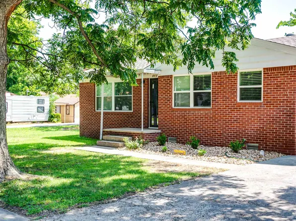 513 N 7th St, Paragould, AR 72450