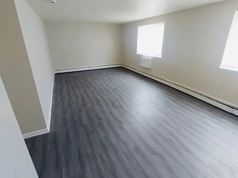 57 Huntington St #2B — Photo 4