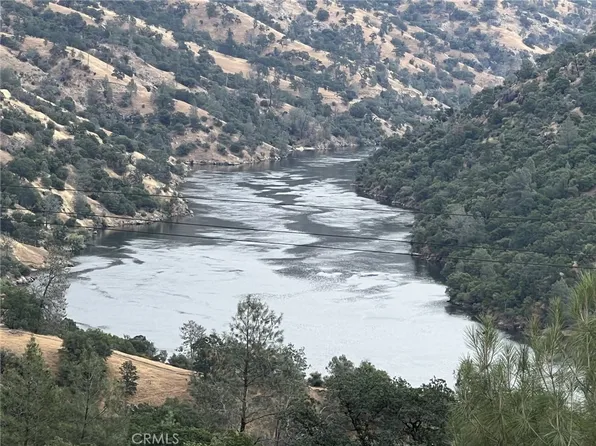 28562 Redinger Way, Auberry, CA 93602