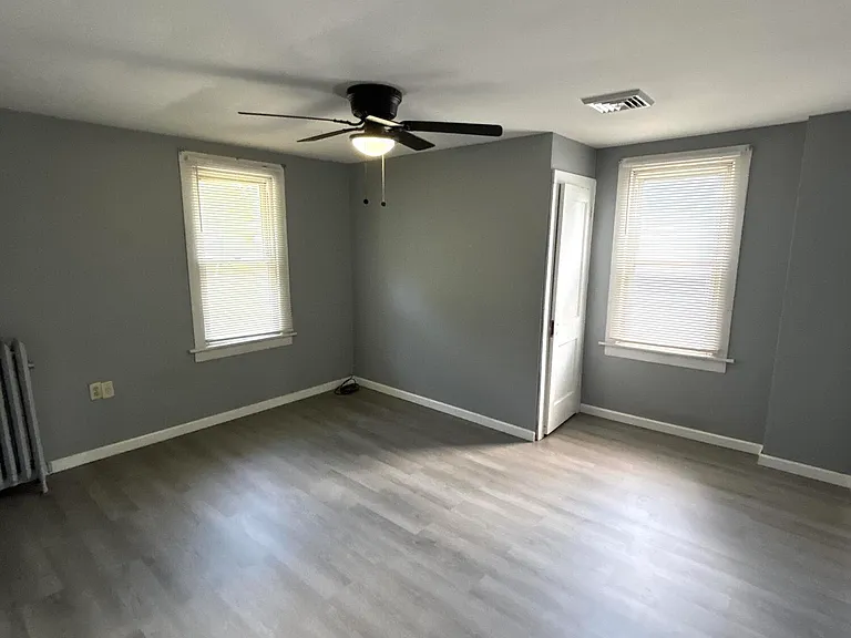 1418 Grove St — Photo 14