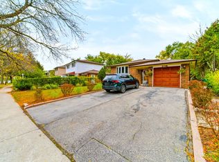 238 Orton Park Rd #B2, Toronto, ON M1G3H4