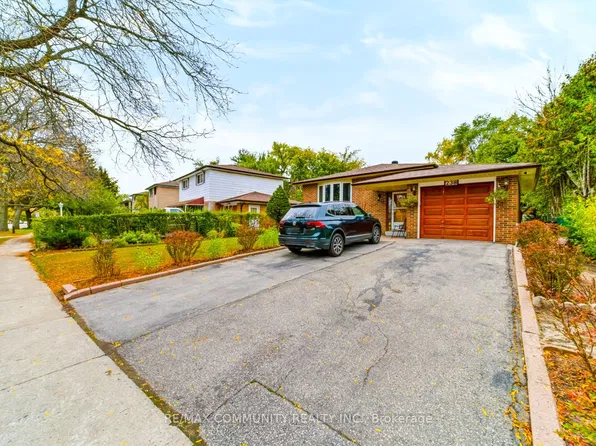 238 Orton Park Rd #B3, Toronto, ON M1G 3H4