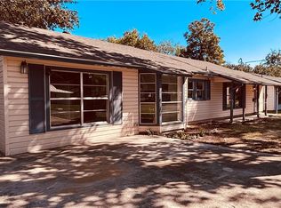 213 Romberg St, Seguin, TX 78155
