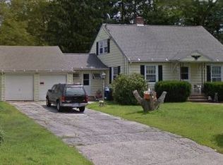 481 High St, Willimantic, CT 06226