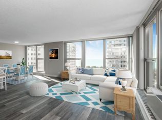 5600.1 N Sheridan Rd #1, Chicago, IL 60660