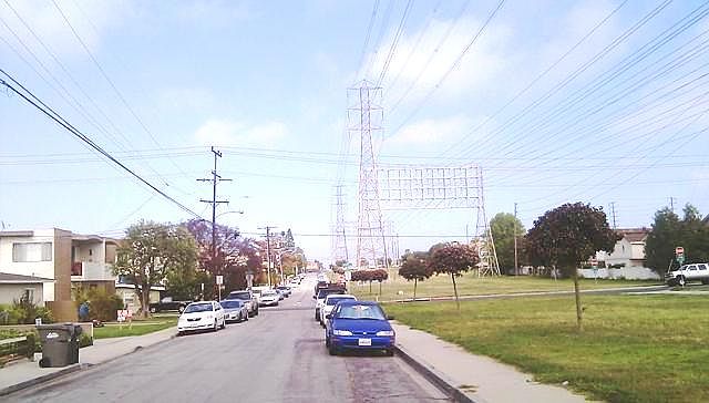 2nd image of 2515 Rockefeller Ln #A