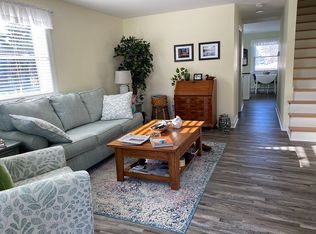 43 Academy St APT 1, Presque Isle, ME 04769