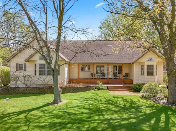 3185 Totem Trl, Reading, MI 49274