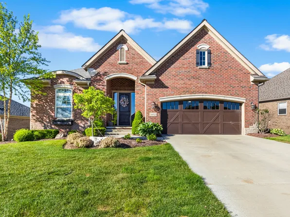 24523 Pinnacle Cir, South Lyon, MI 48178