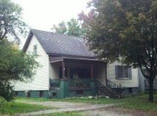 313 N William St, Marine City, MI 48039
