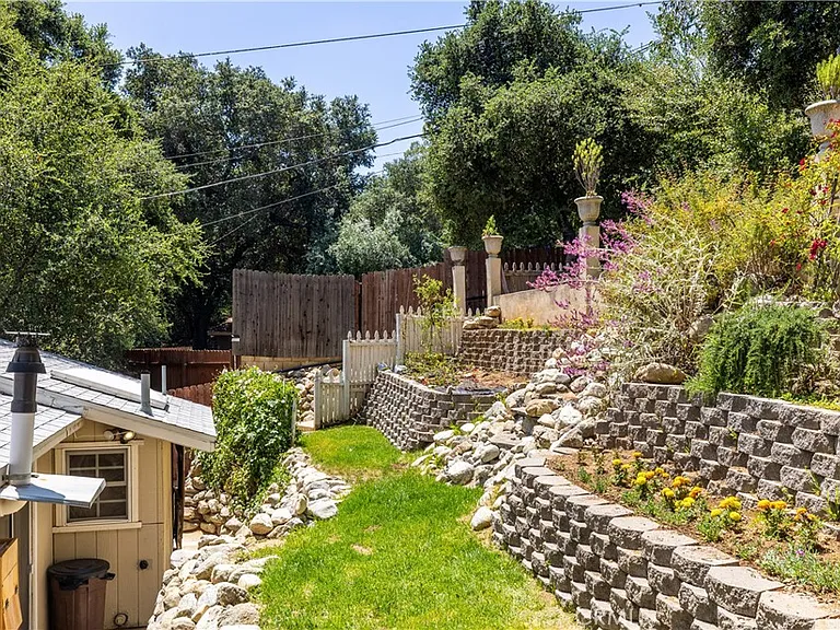 4566 Lower Live Oak Canyon Rd — Photo 39