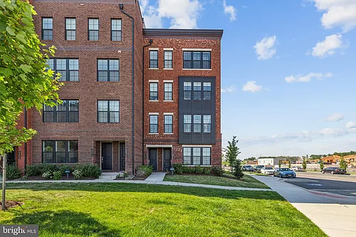 22318 Roanoke Rise Ter Photo 1