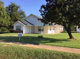304 Main St, Horatio, AR 71842