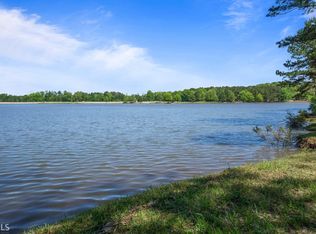 370 Hampton Rd, Hampton, GA 30228