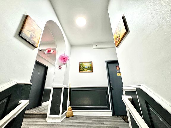 2nd image of 20 N 40th St #36