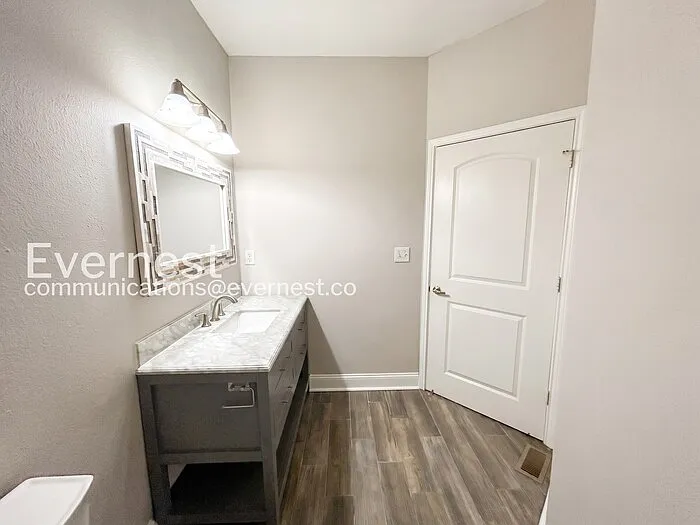 3917 Cannonsgate Ln — Photo 11