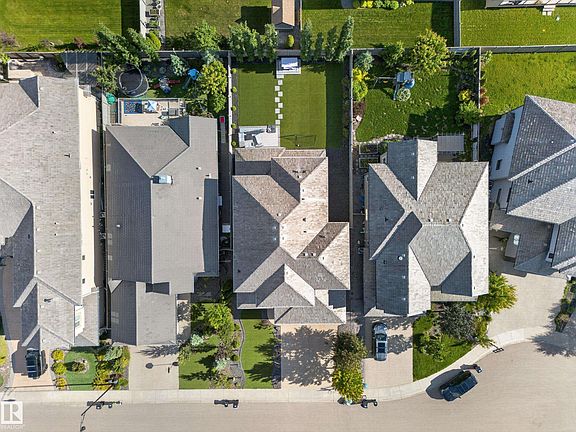 5th image of 4407 Westcliff Close SW