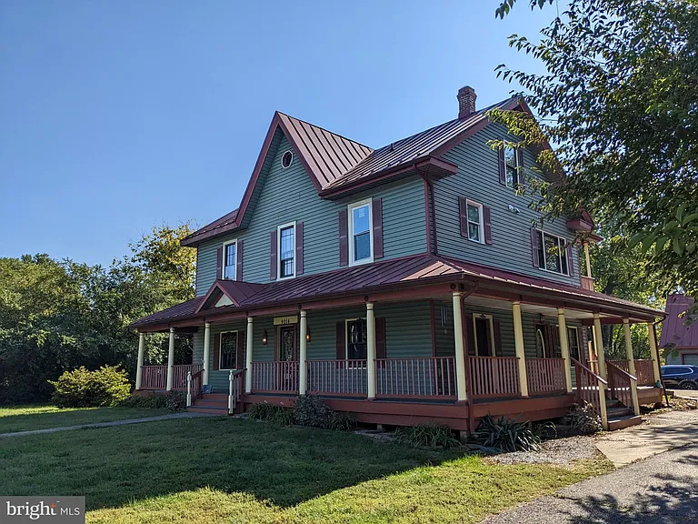 9014 Sudley Rd — Photo 11