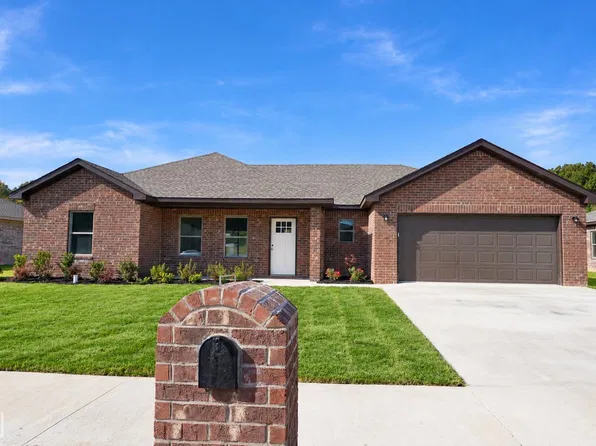 5415 Lotus St, Jonesboro, AR 72404