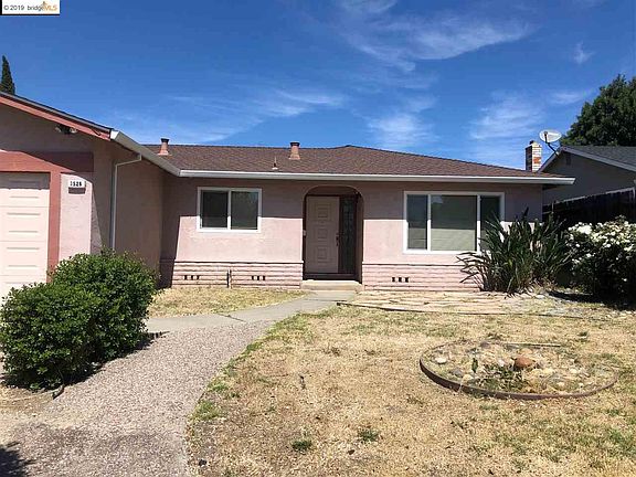 3rd image of 3528 Mountaire Dr