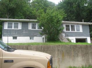 117 Baptist St, Macks Creek, MO 65786