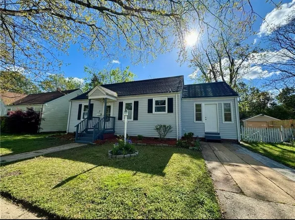 2712 Vimy Ridge Ave, Norfolk, VA 23509