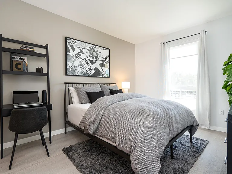 MV Apartments — Photo 7