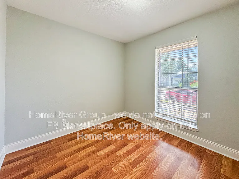 656 Fern Meadow Dr — Photo 10