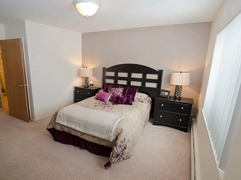 College Towne Apartments — Photo 39