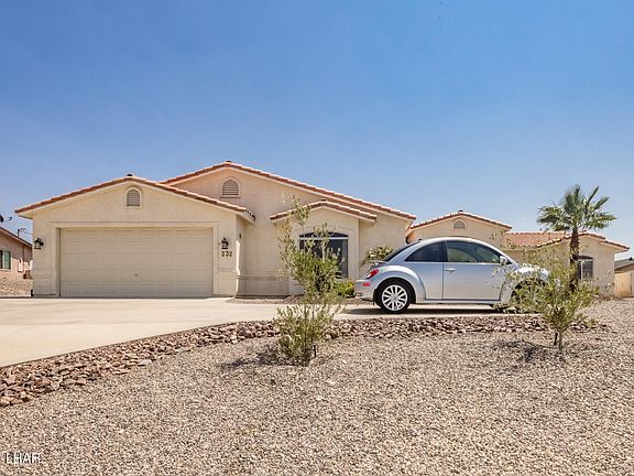 2nd image of 232 Comanche Ln