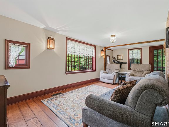 15th image of 26 Codfish Hill Road
