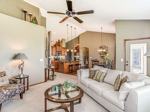 4th image of 1340 N Countrywalk Ct