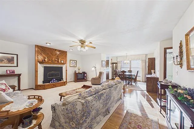 3 bed, 1799 sqft, $1,800 — Photo 4