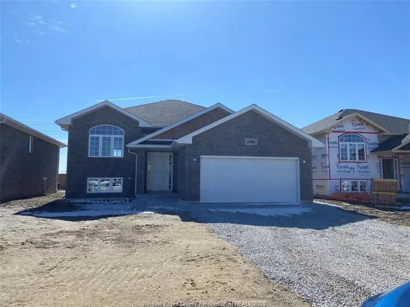 1061 Aspen Ridge Cres, Lakeshore, ON N0R 1A0