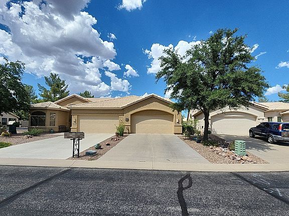3rd image of 63740 E Holiday Dr
