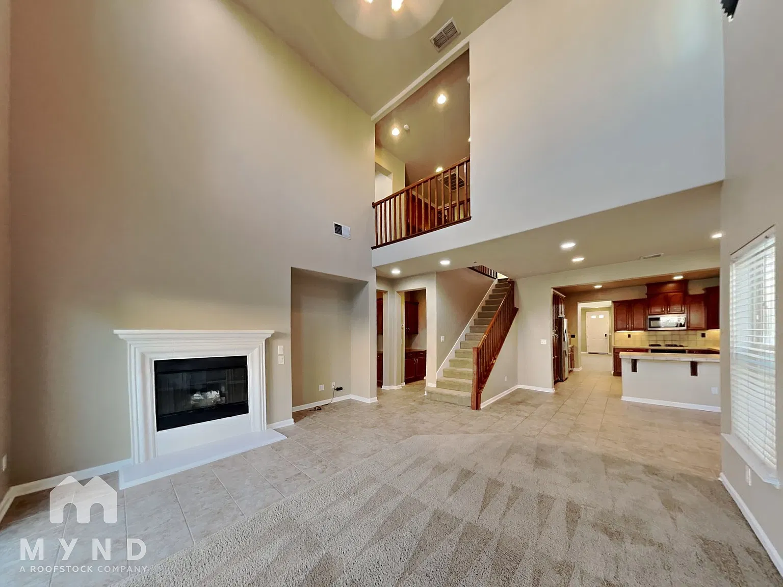 4 bed, 3.0 bath, 2800 sqft, $3,479 — Photo 2