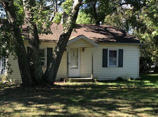 309 Malaga Park Dr, Malaga, NJ 08328