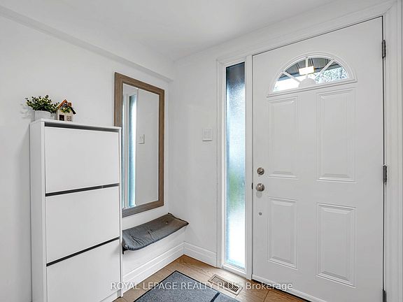 3rd image of 1755 Rathburn Rd E #20