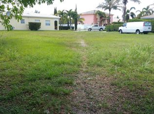 15712 SW 69th Ln, Miami, FL 33193