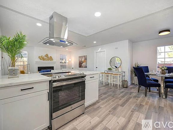 5th image of 2502 Lucile Ave